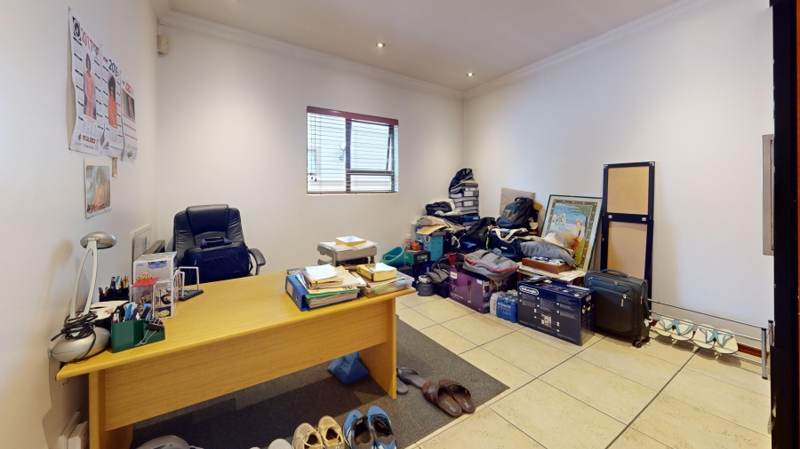 4 Bedroom Property for Sale in Beyers Park Gauteng