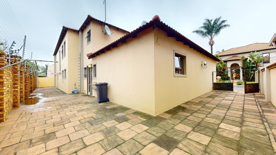 4 Bedroom Property for Sale in Beyers Park Gauteng
