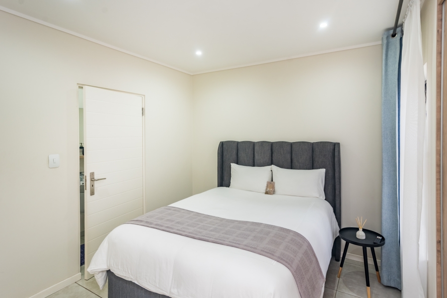 To Let 5 Bedroom Property for Rent in Amorosa Gauteng