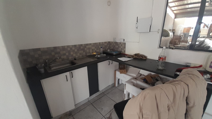 To Let Commercial Property for Rent in Halfway House Gauteng