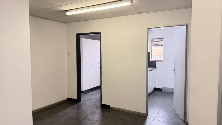 To Let Commercial Property for Rent in Samrand Business Park Gauteng