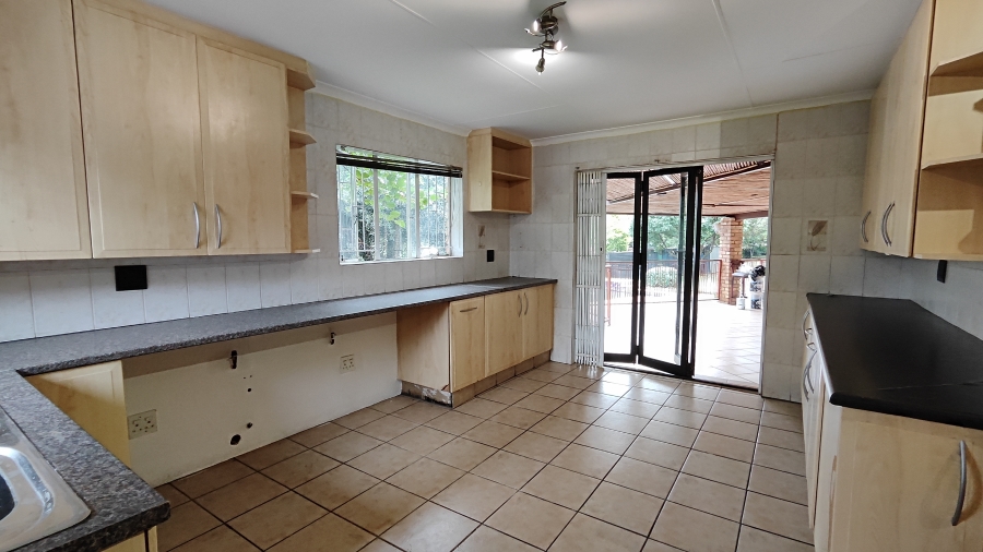 To Let 3 Bedroom Property for Rent in President Park Gauteng