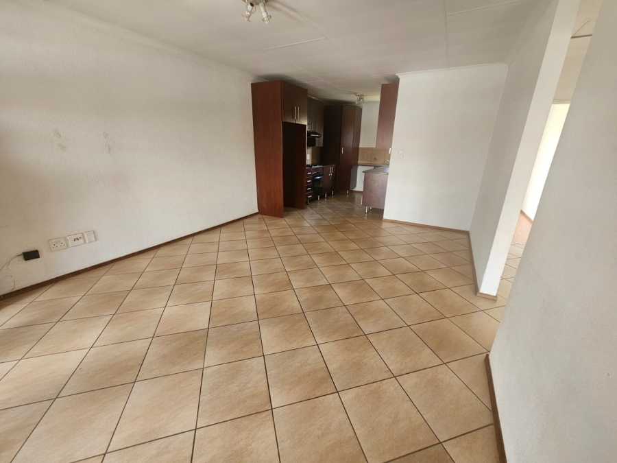3 Bedroom Property for Sale in Albertsdal Gauteng