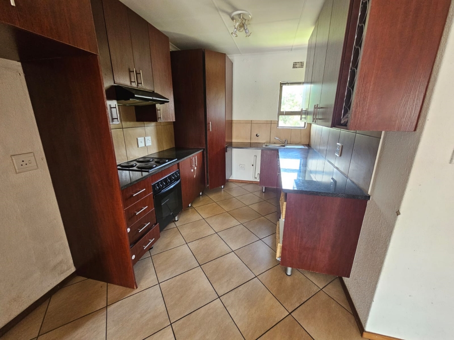 3 Bedroom Property for Sale in Albertsdal Gauteng