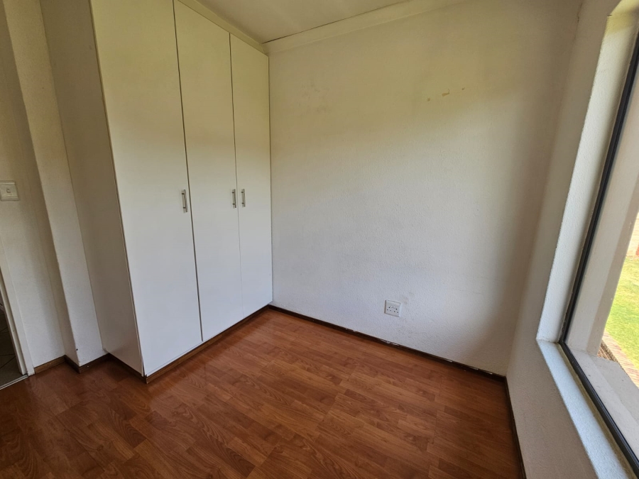 3 Bedroom Property for Sale in Albertsdal Gauteng