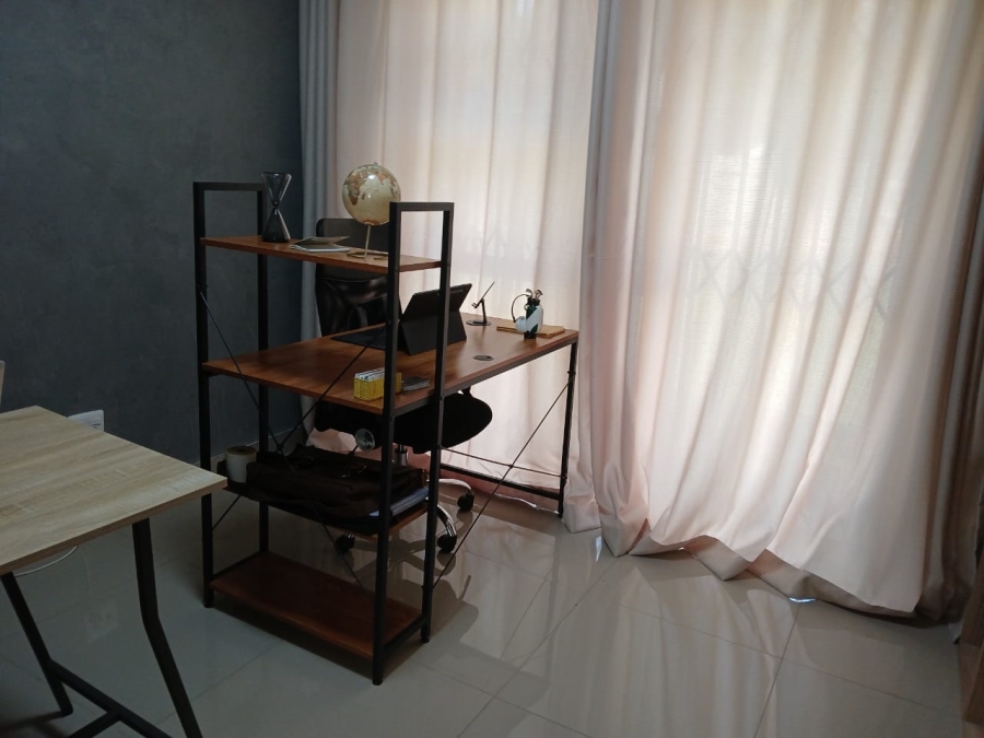 3 Bedroom Property for Sale in Buurendal Gauteng