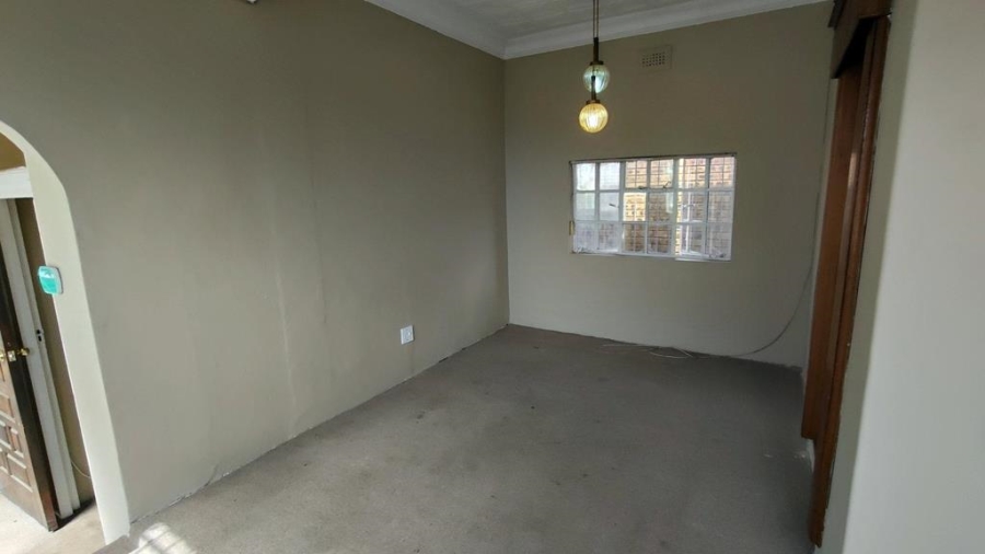 7 Bedroom Property for Sale in Kensington Gauteng