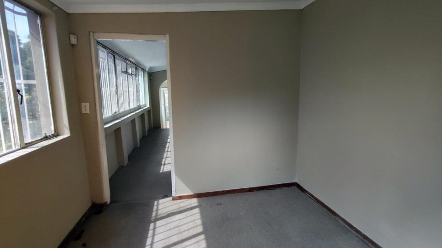 7 Bedroom Property for Sale in Kensington Gauteng