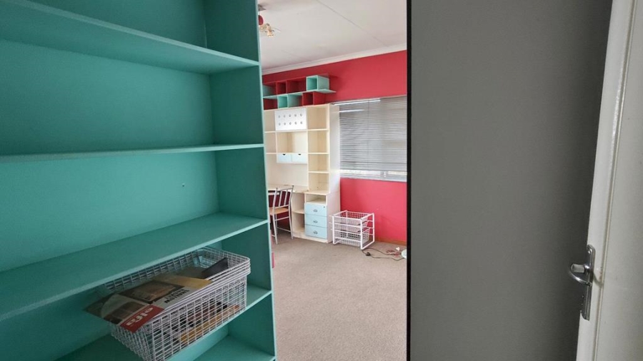 7 Bedroom Property for Sale in Kensington Gauteng