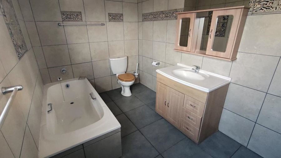 7 Bedroom Property for Sale in Kensington Gauteng