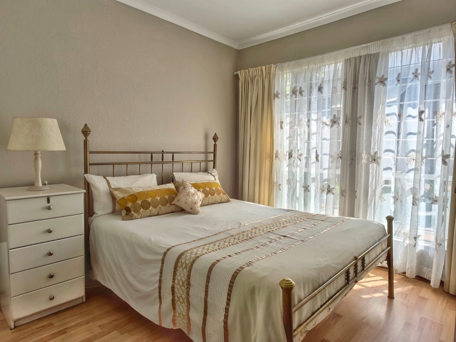 2 Bedroom Property for Sale in Douglasdale Gauteng