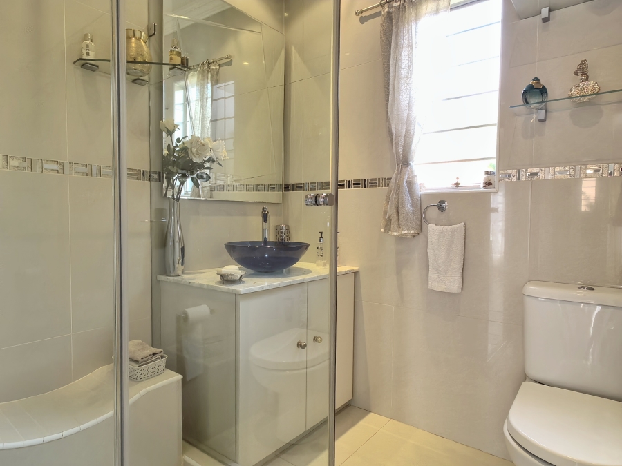 2 Bedroom Property for Sale in Douglasdale Gauteng