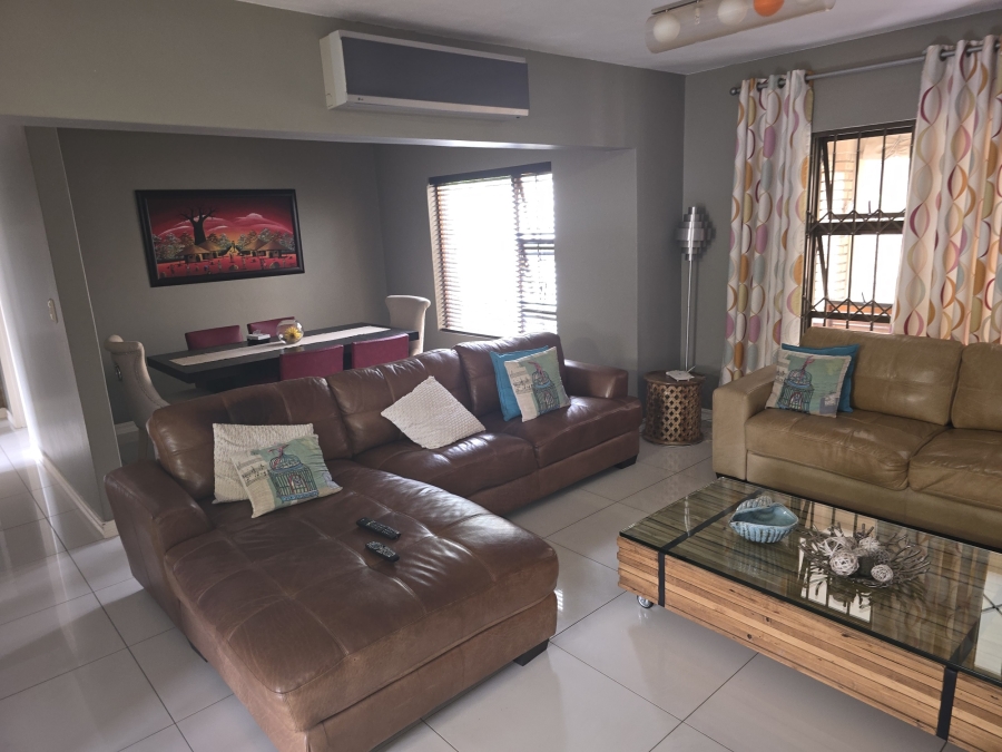 To Let 3 Bedroom Property for Rent in Willow Acres Gauteng