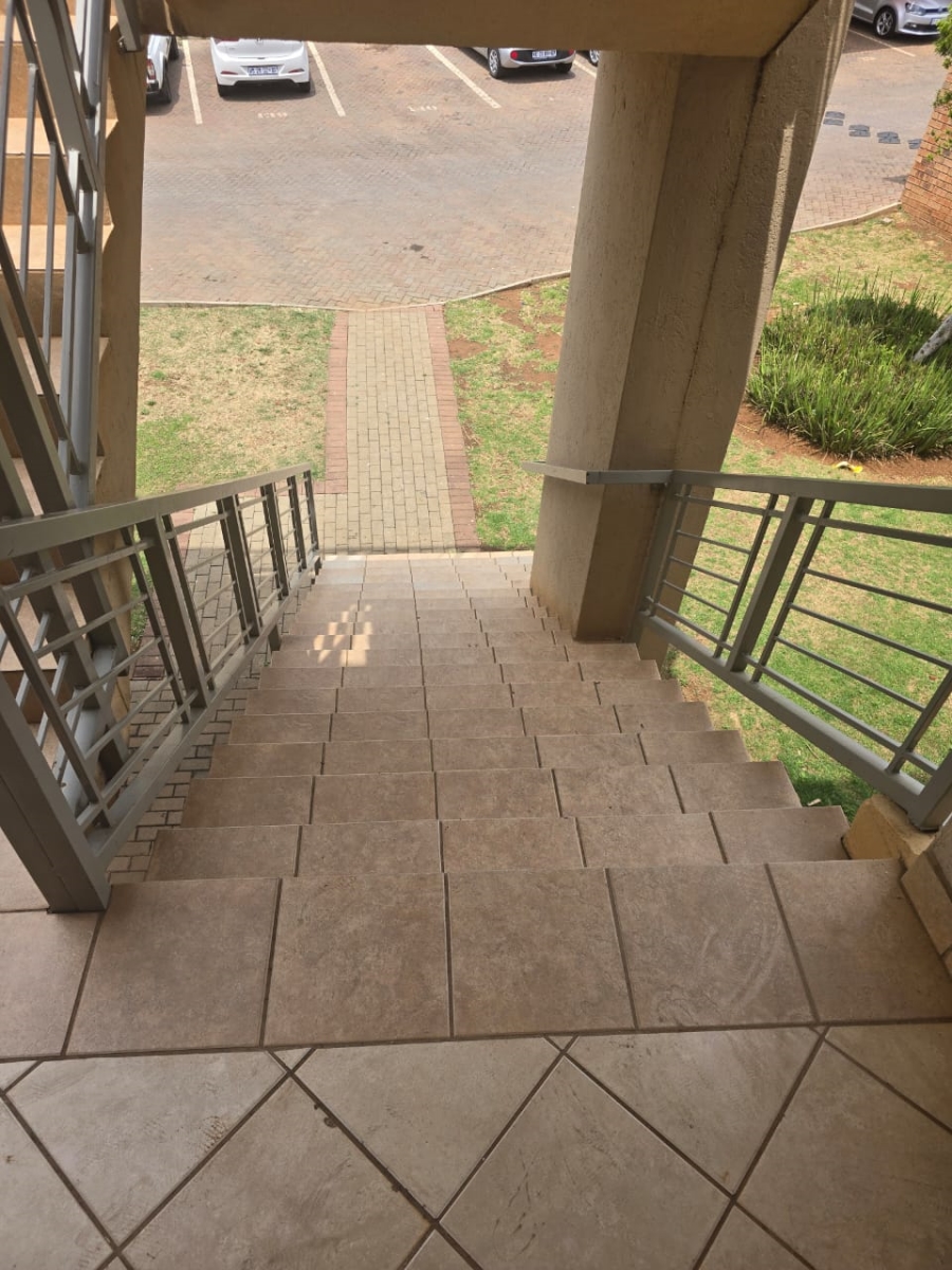 To Let 1 Bedroom Property for Rent in The Orchards Gauteng