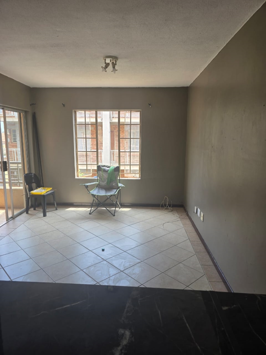 To Let 1 Bedroom Property for Rent in The Orchards Gauteng