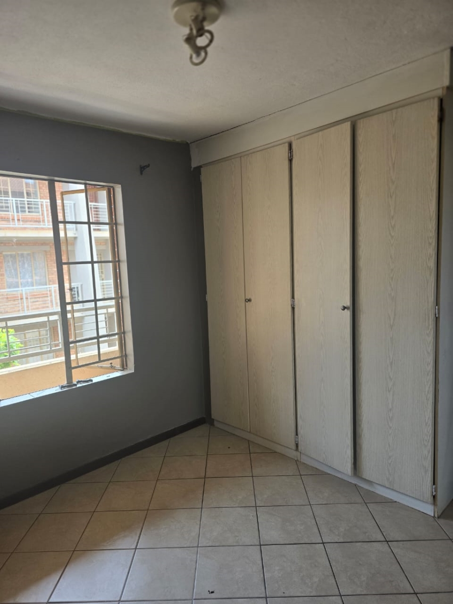 To Let 1 Bedroom Property for Rent in The Orchards Gauteng