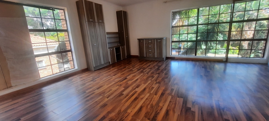 To Let 4 Bedroom Property for Rent in Christoburg Gauteng