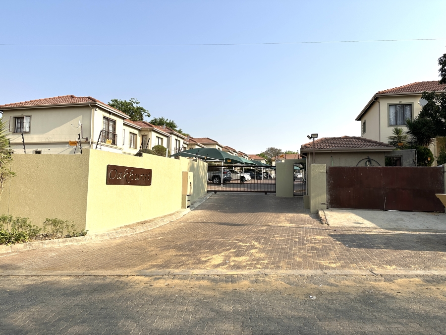 3 Bedroom Property for Sale in Lyndhurst Gauteng