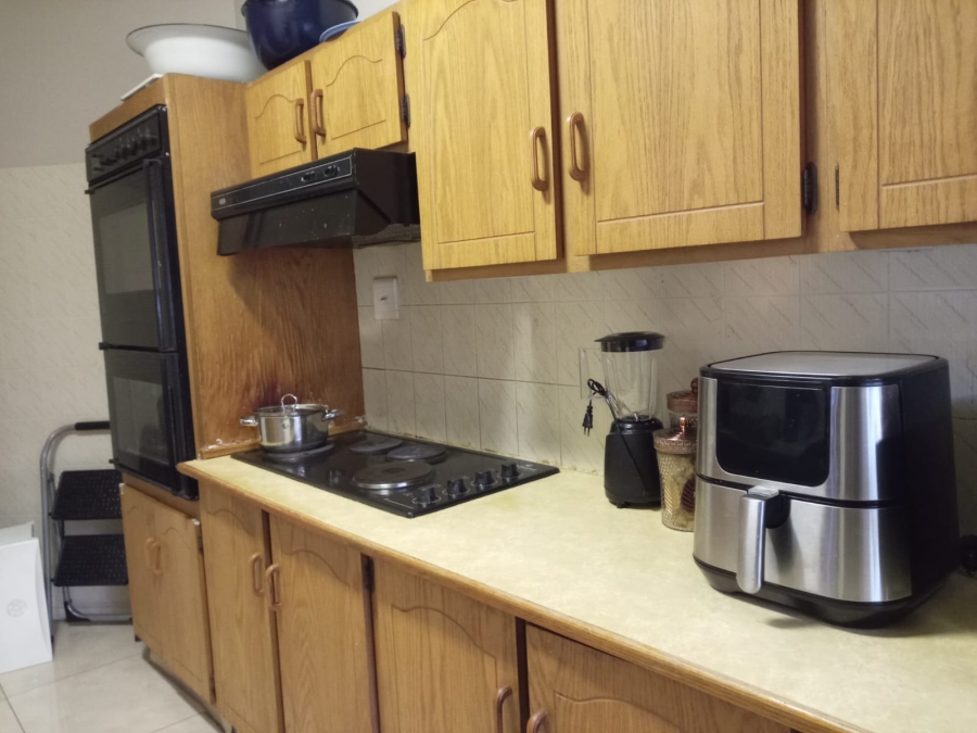 2 Bedroom Property for Sale in Vanderbijlpark CE 3 Gauteng