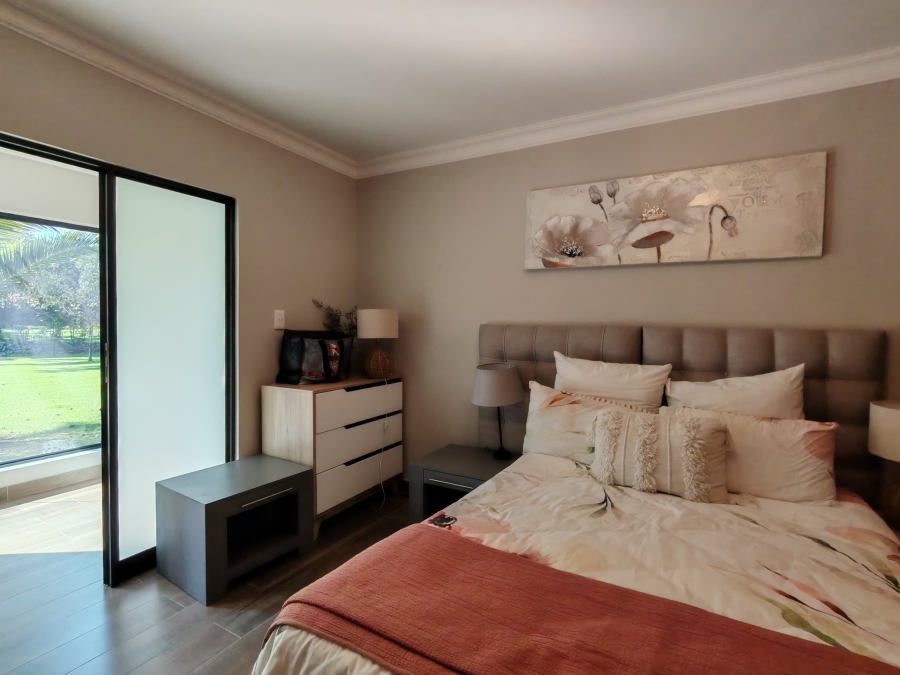 5 Bedroom Property for Sale in Three Rivers Proper Gauteng