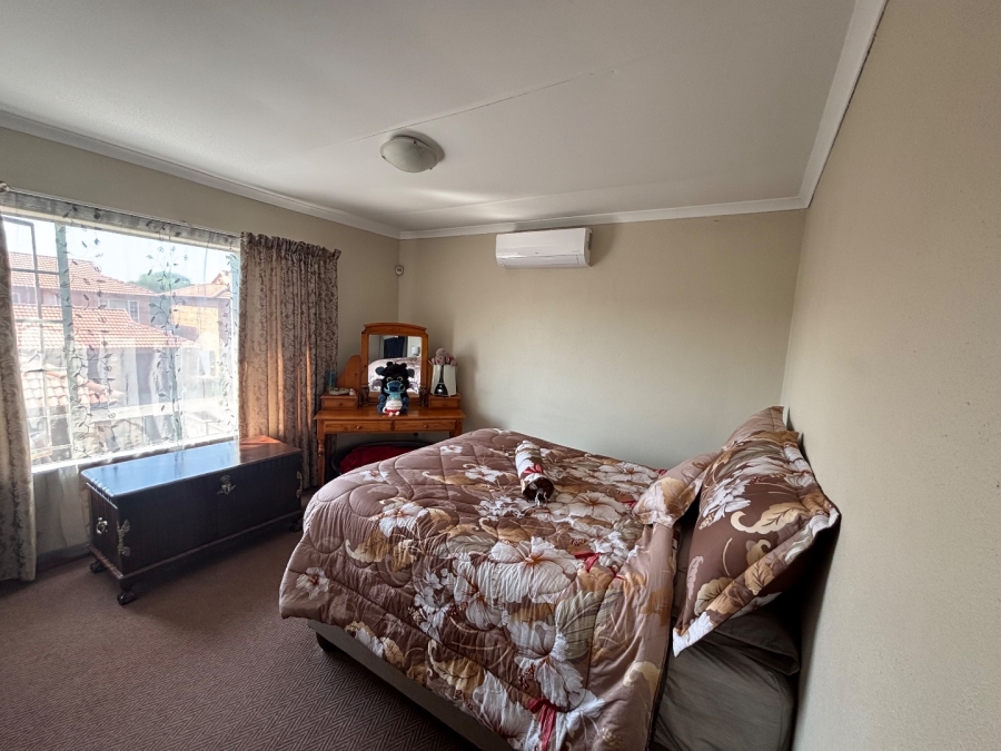 2 Bedroom Property for Sale in Annlin Gauteng