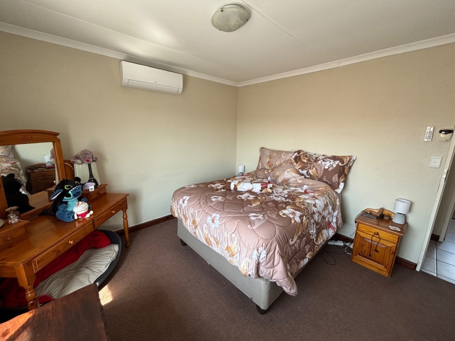 2 Bedroom Property for Sale in Annlin Gauteng