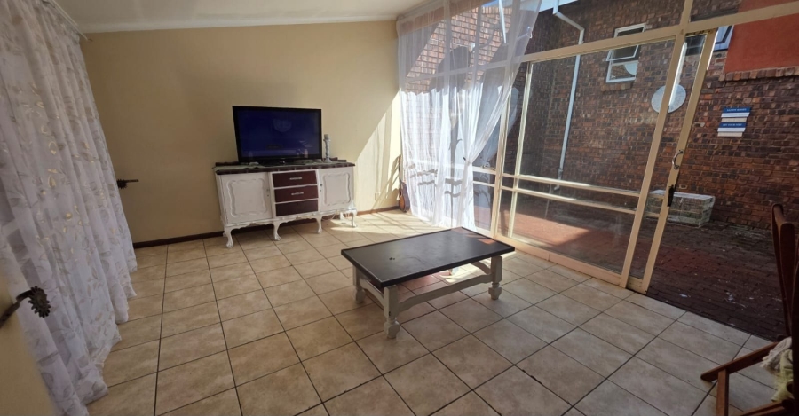 4 Bedroom Property for Sale in Wonderboom Gauteng