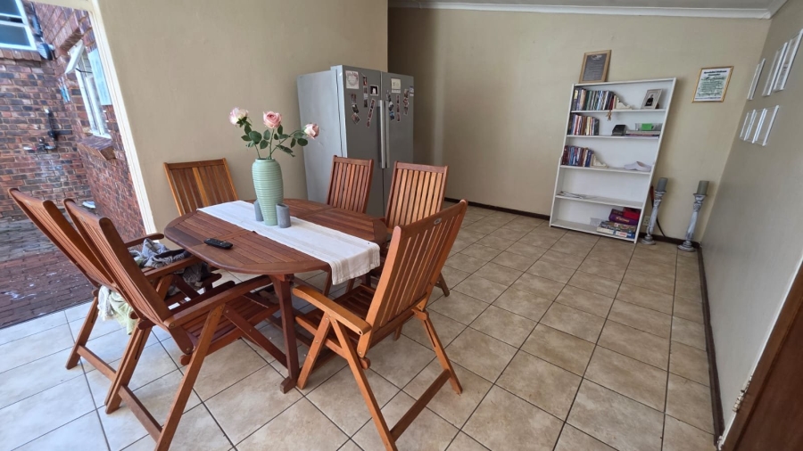 4 Bedroom Property for Sale in Wonderboom Gauteng