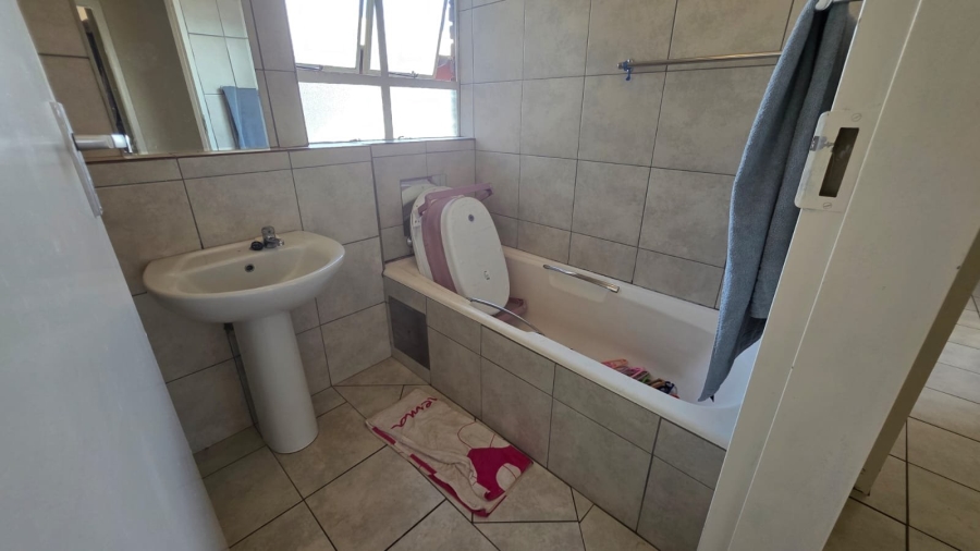 4 Bedroom Property for Sale in Wonderboom Gauteng