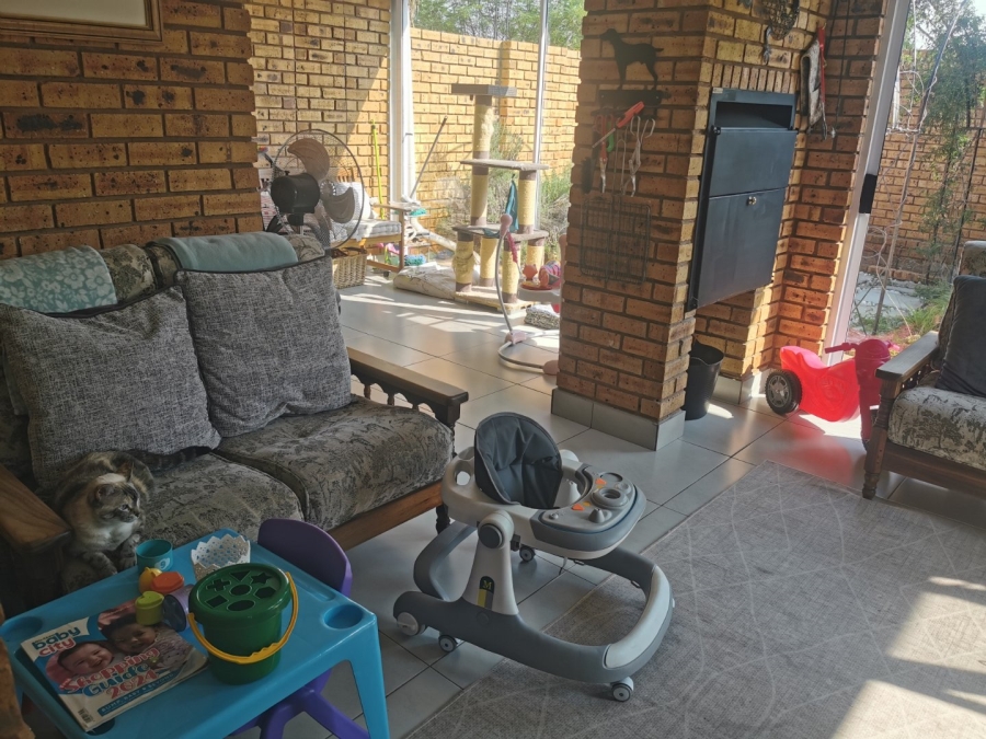 2 Bedroom Property for Sale in Montana Gauteng