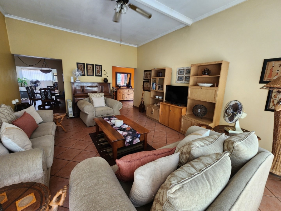 4 Bedroom Property for Sale in Dorandia Gauteng