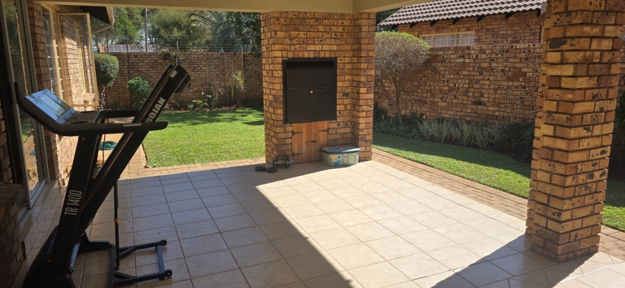 3 Bedroom Property for Sale in Annlin Gauteng