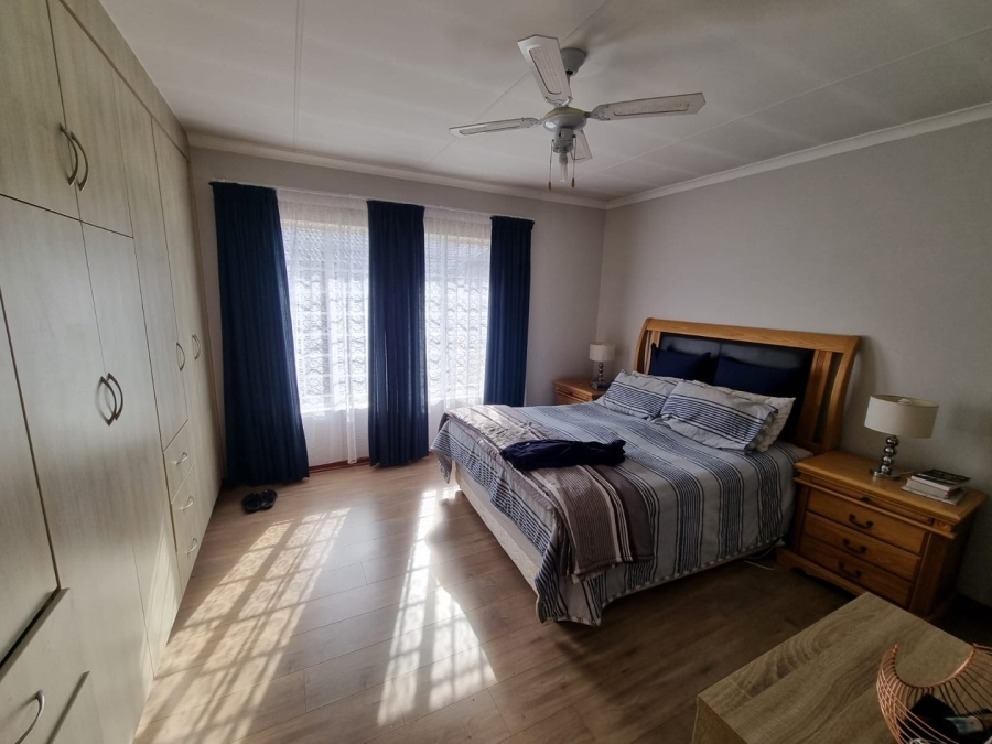 3 Bedroom Property for Sale in Annlin Gauteng