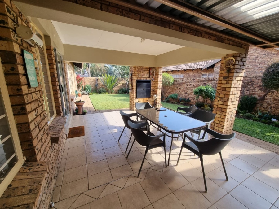 3 Bedroom Property for Sale in Annlin Gauteng