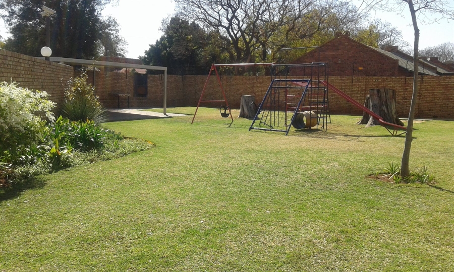 3 Bedroom Property for Sale in Annlin Gauteng