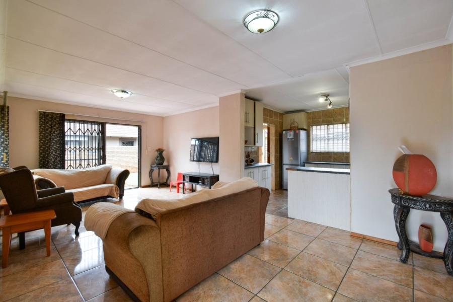 3 Bedroom Property for Sale in Doornpoort Gauteng