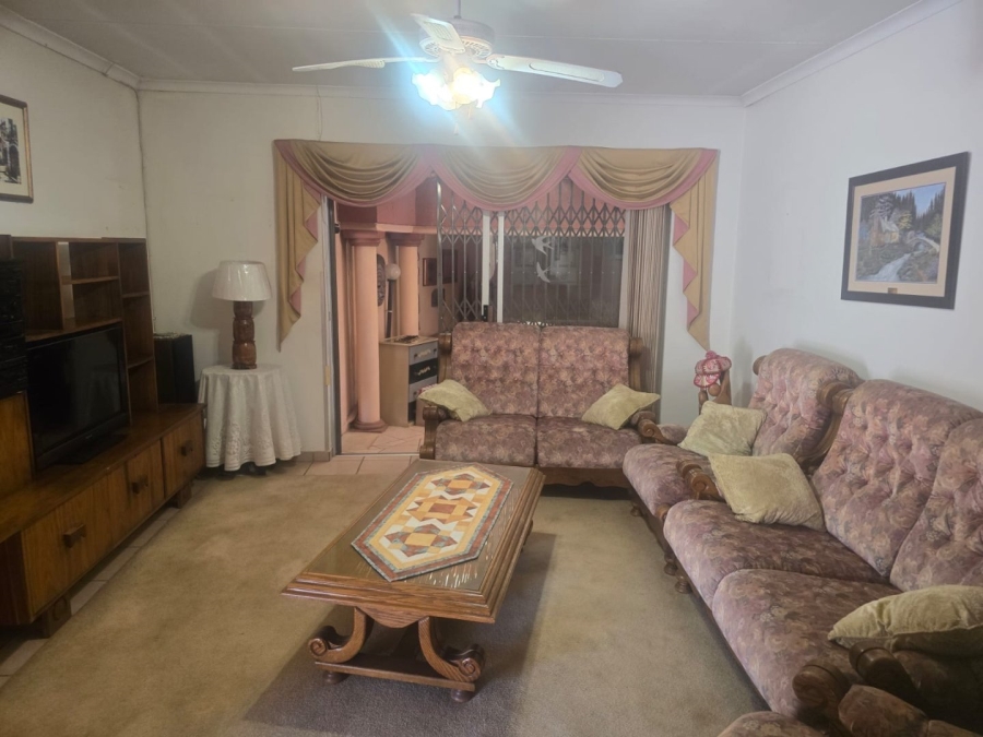 4 Bedroom Property for Sale in Doornpoort Gauteng