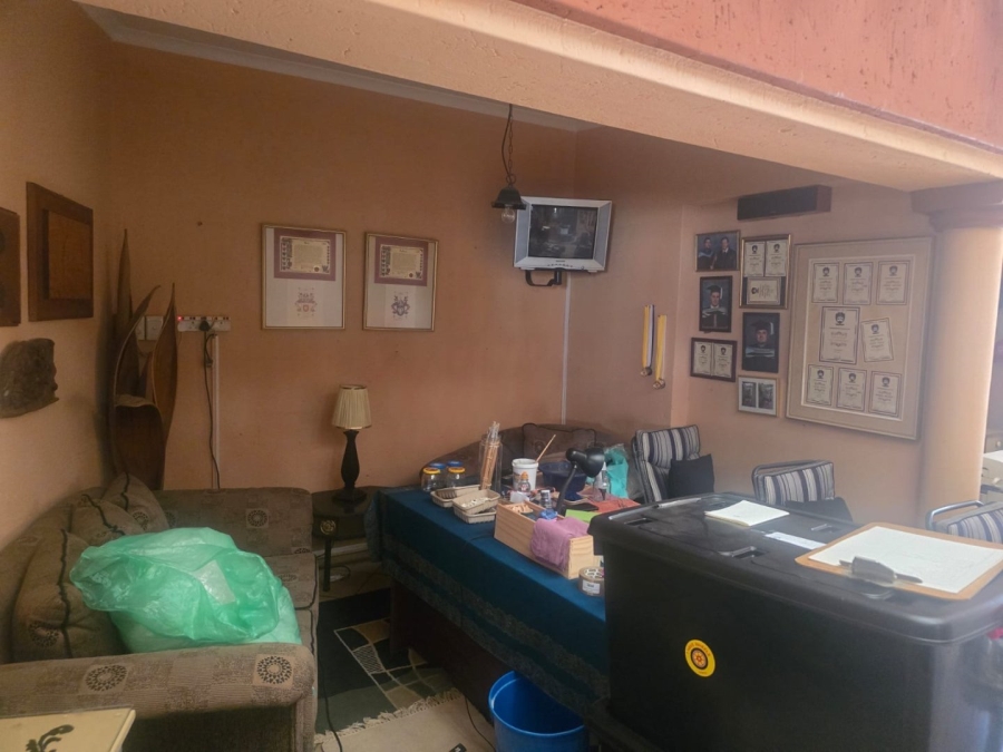 4 Bedroom Property for Sale in Doornpoort Gauteng