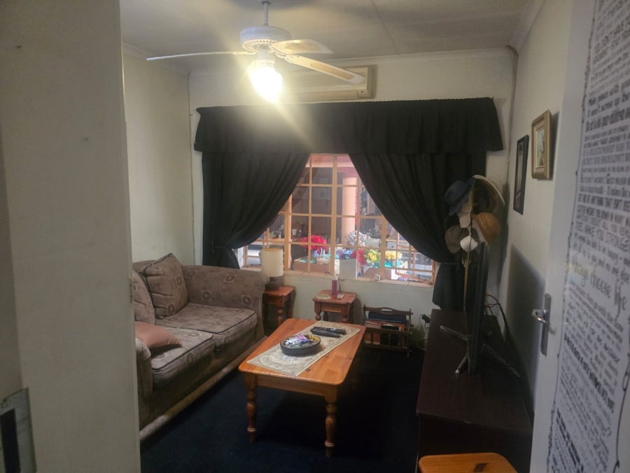 4 Bedroom Property for Sale in Doornpoort Gauteng