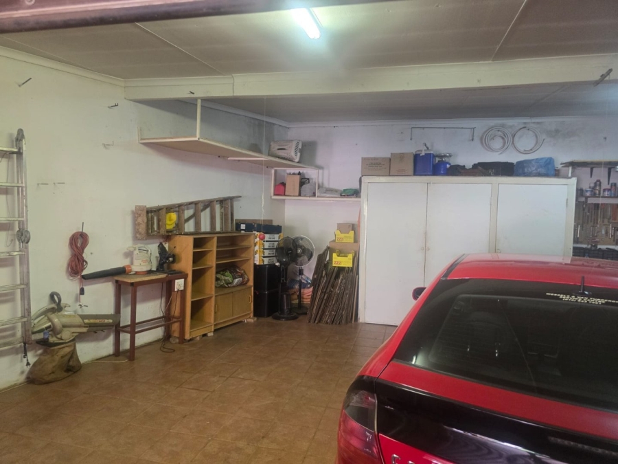 4 Bedroom Property for Sale in Doornpoort Gauteng