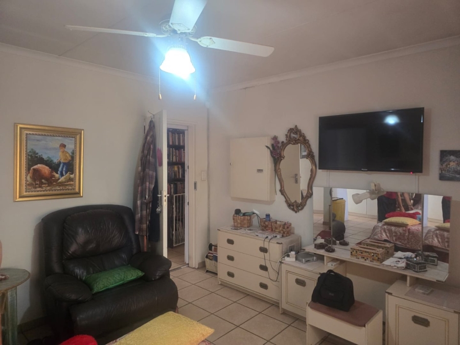 4 Bedroom Property for Sale in Doornpoort Gauteng