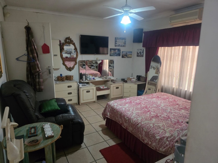 4 Bedroom Property for Sale in Doornpoort Gauteng