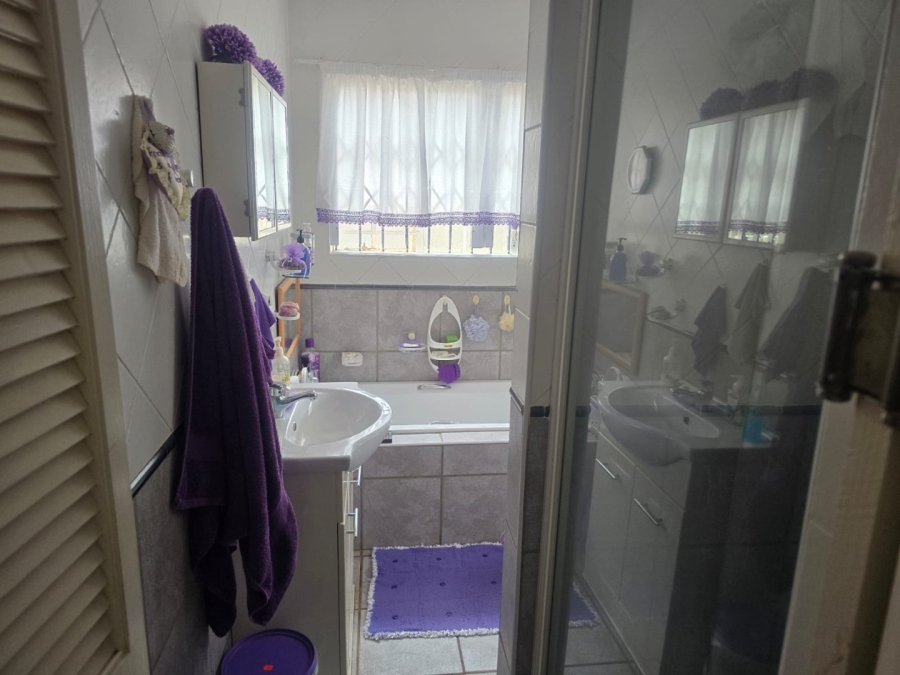 4 Bedroom Property for Sale in Doornpoort Gauteng