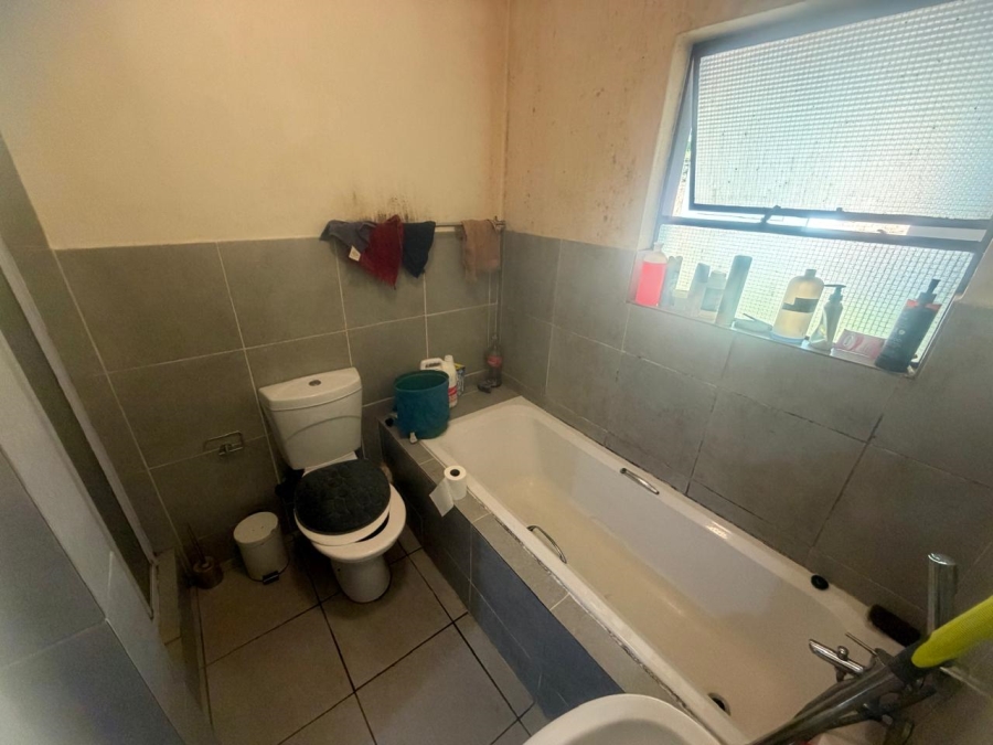 2 Bedroom Property for Sale in Chantelle Gauteng