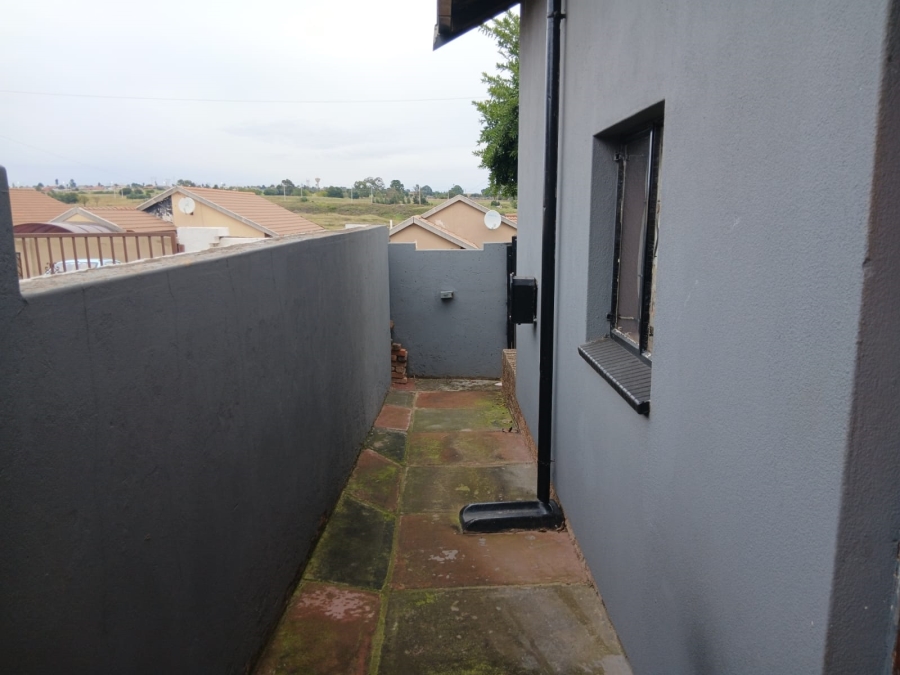 3 Bedroom Property for Sale in Kagiso Gauteng