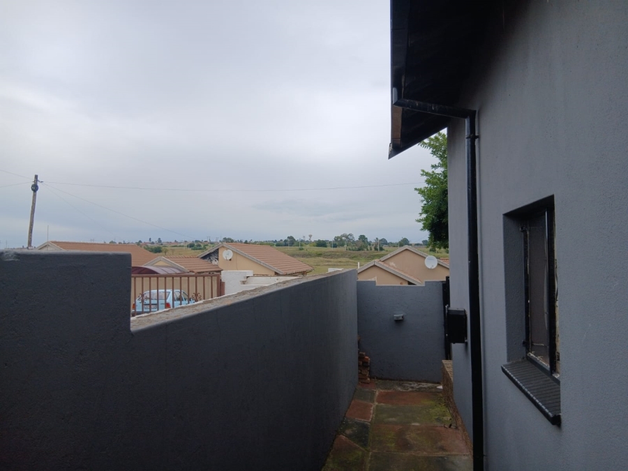 3 Bedroom Property for Sale in Kagiso Gauteng