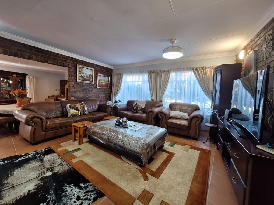 4 Bedroom Property for Sale in Jordaan Park Gauteng