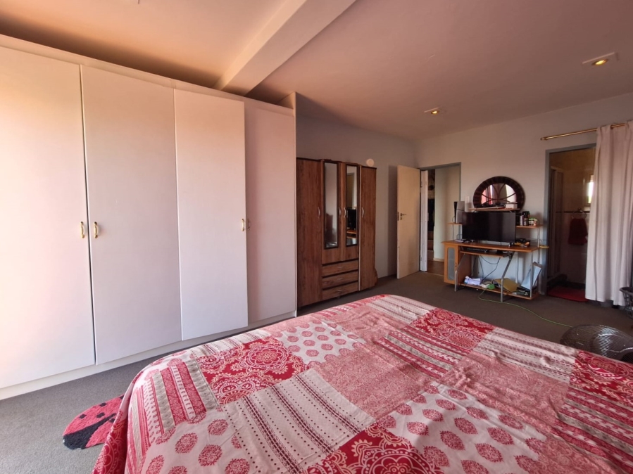 4 Bedroom Property for Sale in Jordaan Park Gauteng