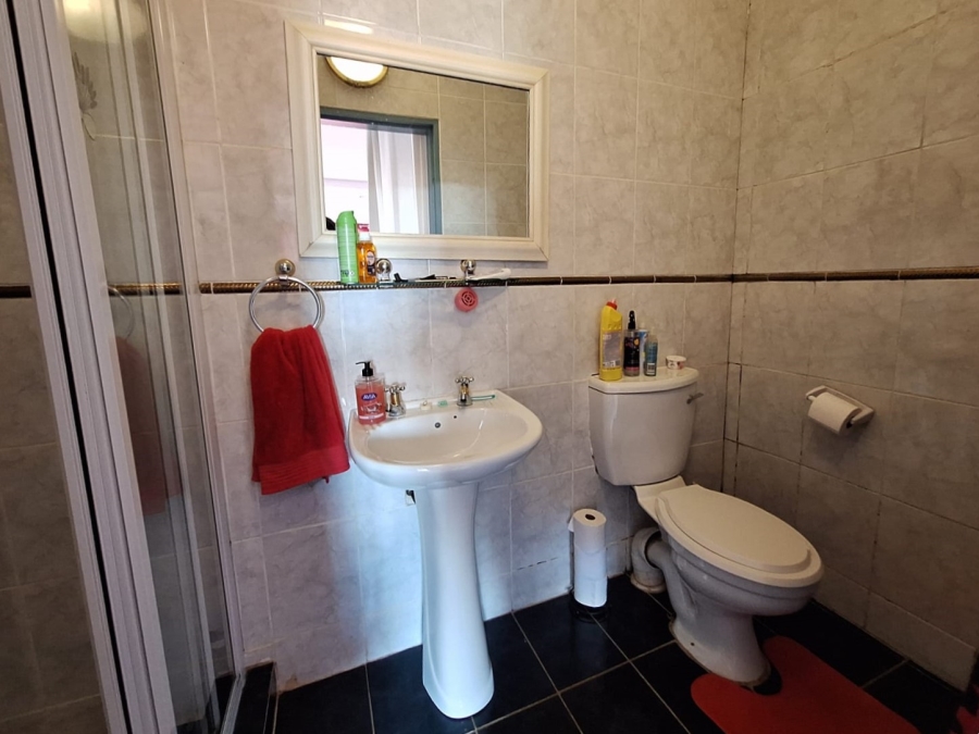 4 Bedroom Property for Sale in Jordaan Park Gauteng
