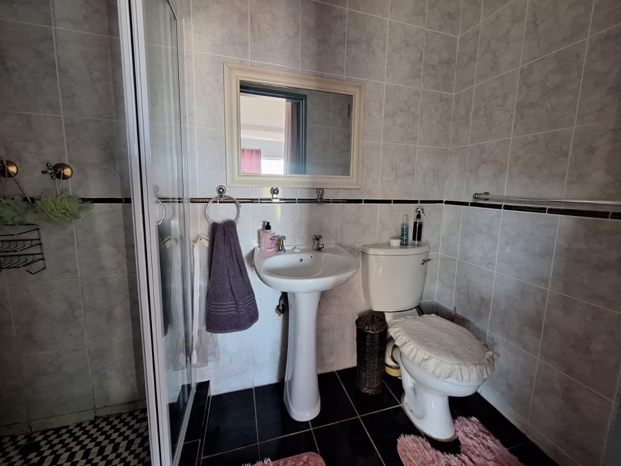 4 Bedroom Property for Sale in Jordaan Park Gauteng